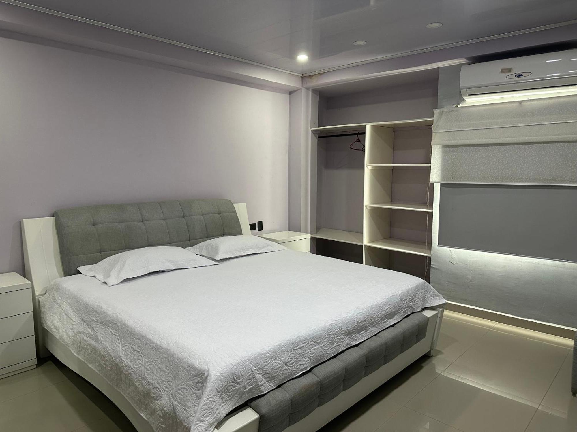 Apartment Jhonny Cay Collection
